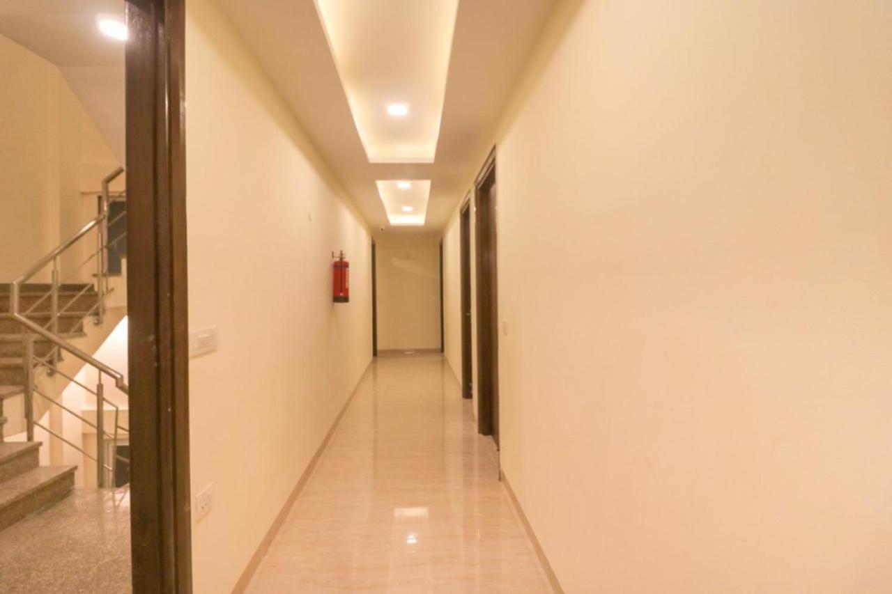 Fabhotel Comfort Residency II Gurgaon Eksteriør bilde